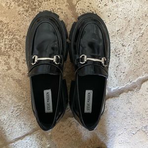 Steve Madden size 7.5 platform black loafers